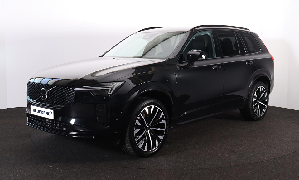 Volvo XC90 T8 Recharge AWD Plus Dark - IntelliSafe Assist & Surround - 360º Camera - Harman Kardon audio - Verwarmde voorstoelen, stuur & achterbank - Parkeersensoren voor & achter - Elektr. bedienb. voorstoelen met geheugen - Draadloze tel. lader - Extra getint glas - Verwarmbare voorruit - 21' LMV