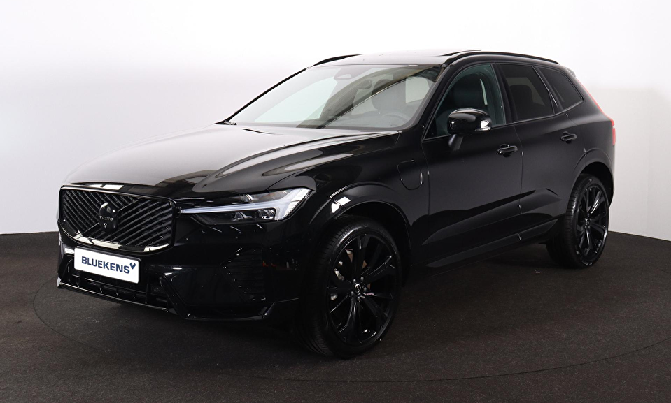 Volvo XC60 T8 Recharge AWD Plus Black Edition - Panorama/schuifdak - IntelliSafe Assist & Surround - 360º Camera - Harman/Kardon audio - Adaptieve LED koplampen - Verwarmde voorstoelen, stuur & achterbank - Parkeersensoren voor & achter - Elektr. bedienb. voorstoelen met geheugen - Head up display - Draadloze tel. lader - Extra getint glas - Inklapbare trekhaak - 21' LMV