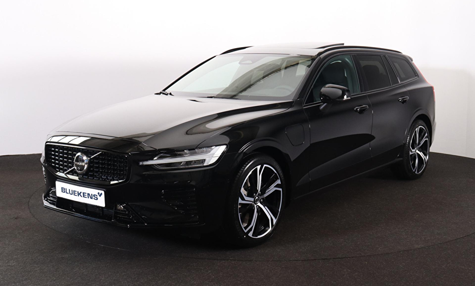 Volvo V60 T6 Recharge AWD Plus Dark - Panorama/schuifdak - IntelliSafe Assist & Surround - 360º Camera - Harman/Kardon audio - Verwarmde voorstoelen, stuur & achterbank - Parkeersensoren voor & achter - Elektr. bedienb. voorstoelen met geheugen - Head up display - Extra getint glas - 19' LMV