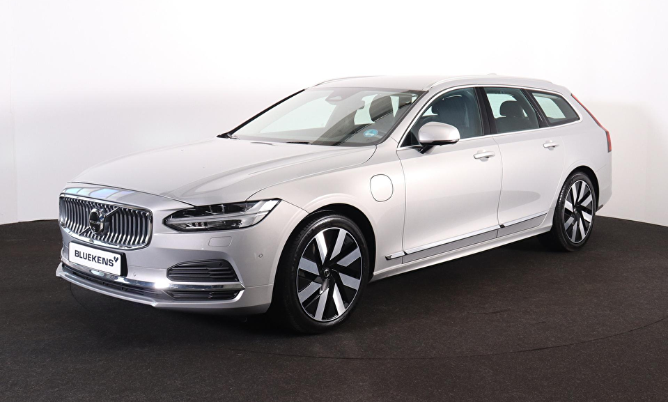 Volvo V90 T6 Recharge AWD Plus Bright - IntelliSafe Assist & Surround - 360º Camera - Harman/Kardon audio - Adaptieve LED koplampen - Verwarmde voorstoelen & stuur - Parkeersensoren voor & achter - Elektr. bedienb. voorstoelen met geheugen - 19' LMV