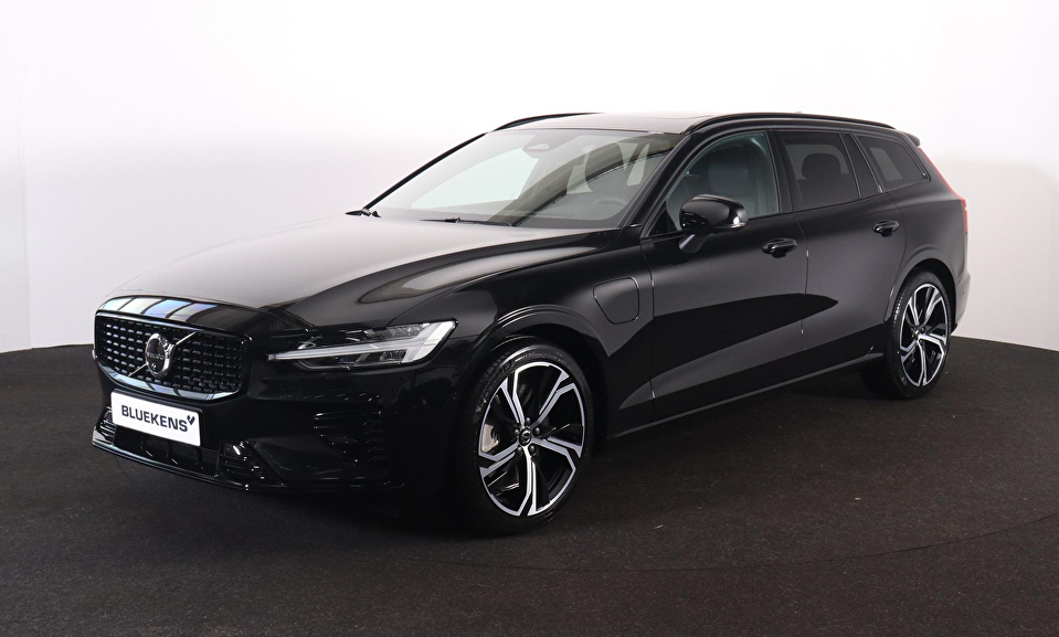 Volvo V60 T6 Recharge AWD Plus Dark - Panorama/schuifdak - IntelliSafe Assist & Surround - 360º Camera - Harman/Kardon audio - Verwarmde voorstoelen, stuur & achterbank - Parkeersensoren voor & achter - Elektr. bedienb. voorstoelen met geheugen - Head up display - Extra getint glas - 19' LMV