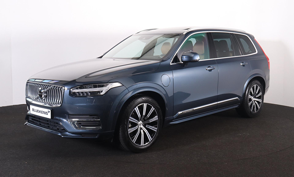 Volvo XC90 T8 Recharge AWD Inscription Intro Edition - Luchtvering - Panorama/schuifdak - IntelliSafe Assist & Surround - 360º Camera - Harman/Kardon audio - Adaptieve LED koplampen - Verwarmde voorstoelen, stuur & achterbank - Parkeersensoren voor & achter - Elektr. bedienb. voorstoelen met geheugen - Geventileerde voorstoelen - Head up display - 20' LMV