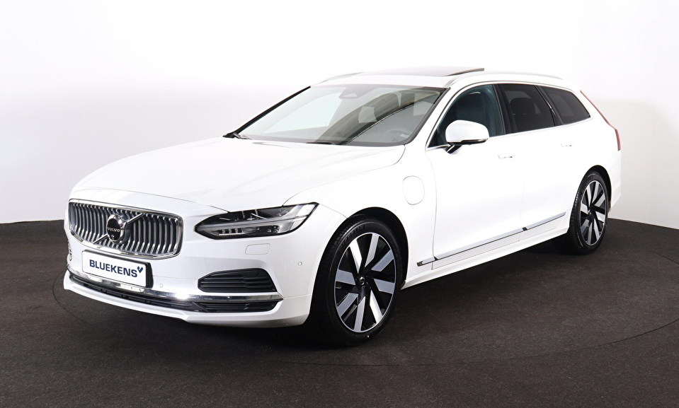 Volvo V90 T6 Recharge AWD Plus Bright - Panorama/schuifdak - IntelliSafe Assist & Surround - 360º Camera - Bowers & Wilkins audio - Adaptieve LED koplampen - Verwarmde voorstoelen, stuur & achterbank - Parkeersensoren voor & achter - Elektr. bedienb. voorstoelen met geheugen - Extra getint glas - Inklapbare trekhaak - 19' LMV