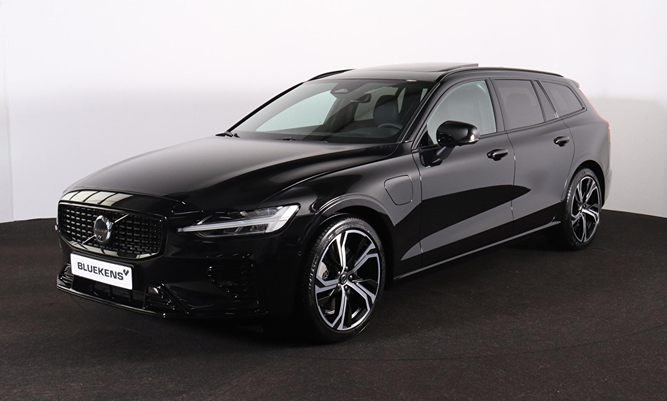 Volvo V60 T6 Recharge AWD Plus Dark - Panorama/schuifdak - IntelliSafe Assist & Surround - 360º Camera - Harman/Kardon audio - Verwarmde voorstoelen, stuur & achterbank - Parkeersensoren voor & achter - Elektr. bedienb. voorstoelen met geheugen - Head up display - Extra getint glas - 19' LMV