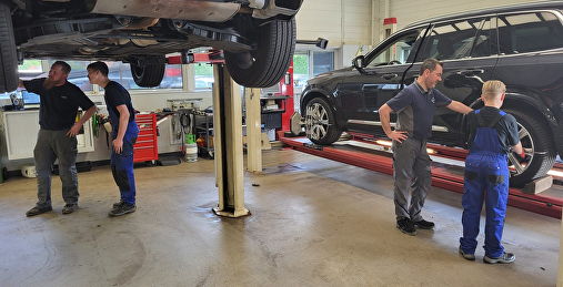 Stageplaats bij Autobedrijf Bluekens